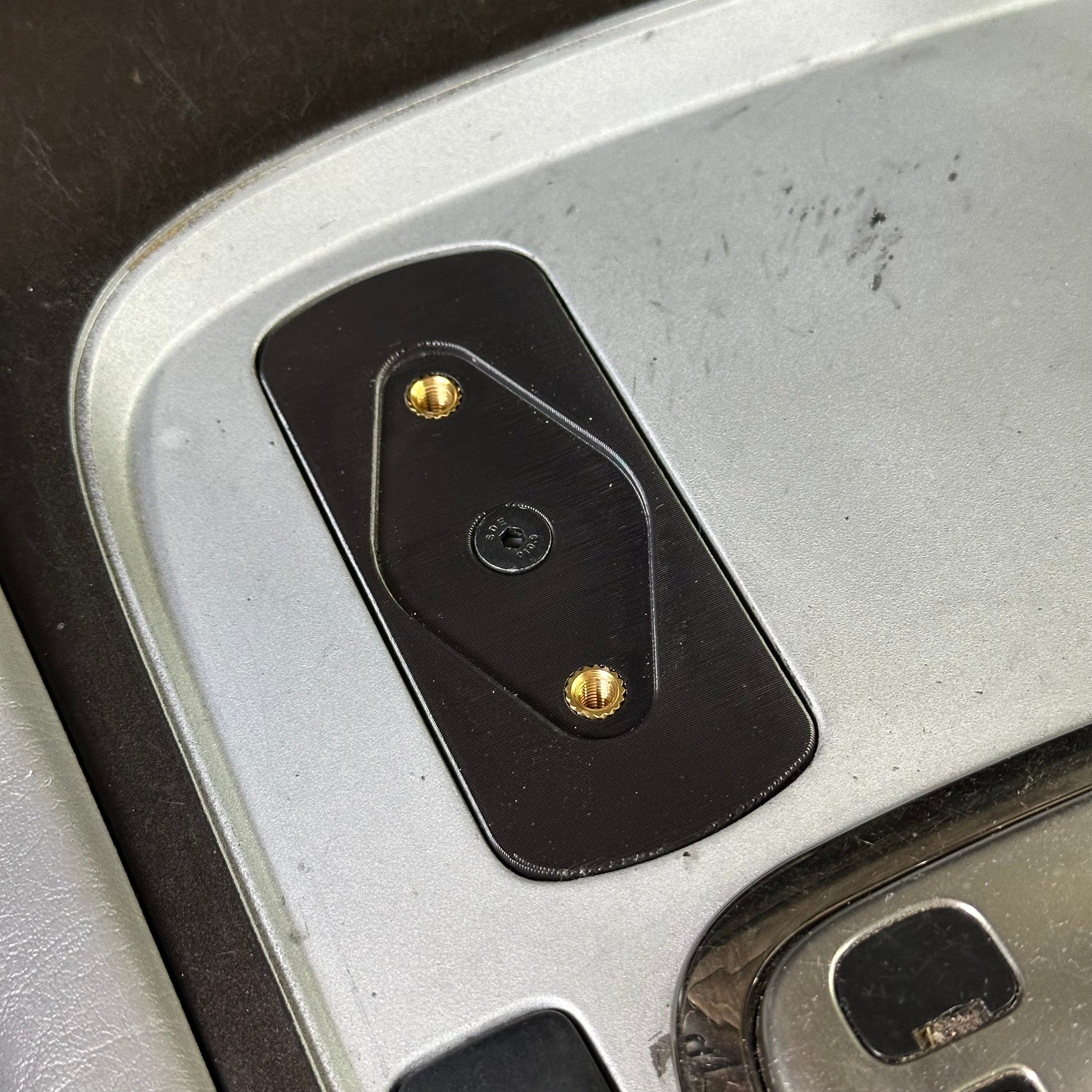 AHC Mount installed without RAM ball